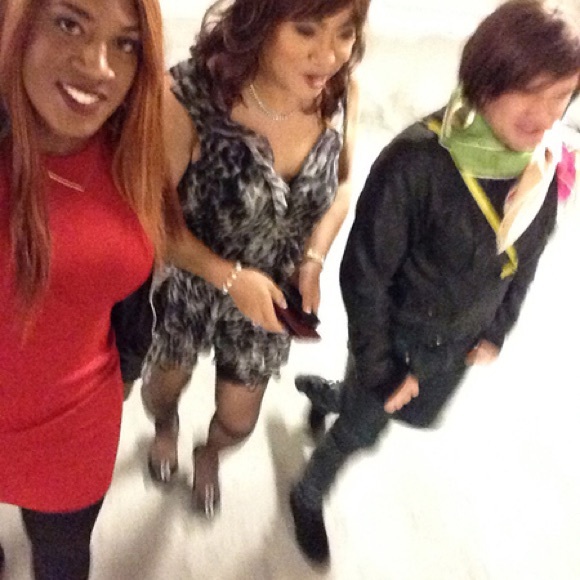 Meet your Posher, Stephanie - Picture 2 of 5